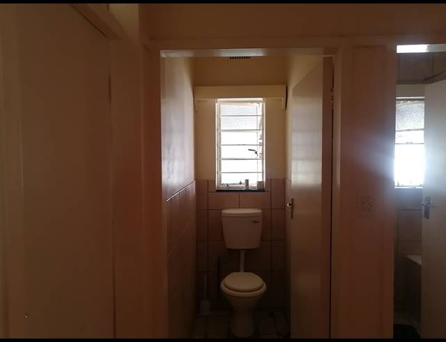 3 BEDROOM FREESTANDING FOR SALE IN STILFONTEIN EXT 3